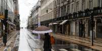 Rua praticamente deserta em Lisboa em meio à pandemia do coronavirus
20/10/2020
REUTERS/Rafael Marchante  Foto: Reuters