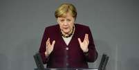 Merkel falou sobre novas regras e sobre vacinação no Bundestag  Foto: EPA / Ansa