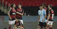 Nos pênaltis, Flamengo perde para o Racing e está eliminado da Libertadores  Foto: Antonio Lacerda / Reuters