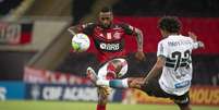 Dribles, passes longos, passes certos no terço final... Gerson se destaca na Série A (Foto: Alexandre Vidal/Flamengo)  Foto: Lance!