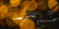 Lewis Hamilton sobrou neste s&aacute;bado de classifica&ccedil;&atilde;o do GP do Bahrein   Foto: Mercedes / Grande Pr&ecirc;mio