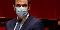 Ministro da Sa&uacute;de da Fran&ccedil;a, Olivier Veran, durante sess&atilde;o da Assembleia Nacional do pa&iacute;s
16/12/2020 REUTERS/Gonzalo Fuentes  Foto: Reuters