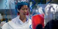 Virologista chinesa Shi Zhengali aceitou visita da OMS a seu laboratório  Foto: Getty Images / BBC News Brasil