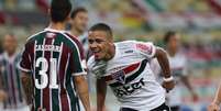 O camisa 30 foi o responsável pelos dois gols na vitória por 2 a 1 sobre o Fluminense (Rubens Chiri/saopaulofc.net)  Foto: Lance!