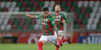 O argentino Jorge Correa é o camisa 8 do Marítimo, de Portugal (Foto: Reprodução/Instagram)  Foto: Lance!