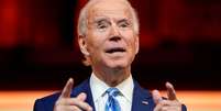 FILE PHOTO: U.S. President-elect Joe Biden delivers a pre-Thanksgiving address at his transition headquarters in Wilmington, Delaware, U.S., November 25, 2020. REUTERS/Joshua Roberts/File Photo  Foto: Reuters