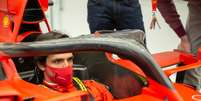 Sainz já fez até o molde do banco da Ferrari para 2021   Foto: Ferrari / Grande Prêmio