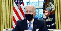 Presidente dos EUA, Joe Biden, no Salão Oval da Casa Branca
21/01/2021 REUTERS/Tom Brenner  Foto: Reuters