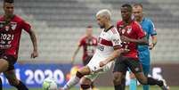 Arrascaeta em ação na Arena da Baixada: Flamengo soi superado pelo Athletico (Foto: Alexandre Vidal / Flamengo)  Foto: Lance!