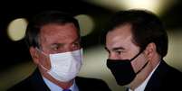 Presidente da Câmara dos Deputados, Rodrigo Maia, ao lado do presidente Jair Bolsonaro em Brasília
12/08/2020 REUTERS/Adriano Machado  Foto: Reuters