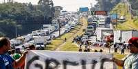 Caminhoneiros aprovam decisão de Bolsonaro sobre isenção  Foto: fdr