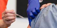 Vacinação contra a Covid-19 no Estado do Arizona, EUA
21/01/2021
REUTERS/Cheney Orr  Foto: Reuters