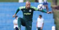 Felipe Melo treina no Catar; Palmeiras enfrenta o Al Ahli na quinta-feira  Foto: Cesar Greco / Site do  Palmeiras