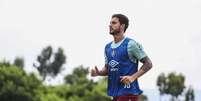 Hudson, durante treinamento do Fluminense no CT Carlos Castilho (Foto: Lucas Merçon/Fluminense FC)  Foto: Lance!