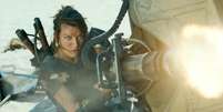 Em Monster Hunter, a Tenente Artemis (Milla Jovovich) e seu esquadrão de elite são transportados para o Novo Mundo  Foto: Divulgação/Sony Picures