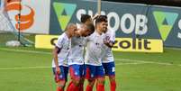 Bahia derrota os reservas do Santos e se garante na Copa Sul-Americana  Foto: Jefferson Peixoto / Futura Press