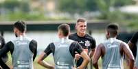 Corinthians está dependente de resultado de teste para se preparar para o Dérbi (Foto: Rodrigo Coca/Ag. Corinthians)  Foto: Lance!