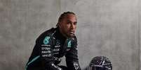 Depois da longa novela para a renovação do seu contrato, Lewis Hamilton já conhece seu carro para a temporada 2021   Foto: Mercedes / Grande Prêmio