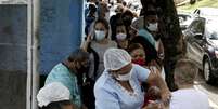 Vacinação contra Covid-19 em  São Gonçalo, Rio de Janeiro
 18/2/2021 REUTERS/Ricardo Moraes  Foto: Reuters