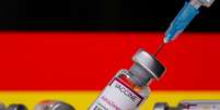 Suspensão da vacina da AstraZeneca na Alemanha pode travar recuperação, dizem economistas
. REUTERS/Dado Ruvic/Illustration  Foto: Reuters