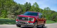 Nova picape Ford F-150 na versão Lariate, com motor 5.0 V8 de 400 cavalos.  Foto: Ford / Divulgação