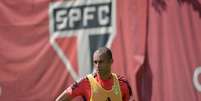 Miranda participou do treino do S&atilde;o Paulo neste s&aacute;bado  Foto: Divulga&ccedil;&atilde;o/ saopaulofc.net / Estad&atilde;o