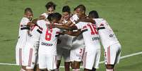 São Paulo fez uma grande partida e goleou o São Caetano (Foto: Reprodução/Twitter)  Foto: LANCE!