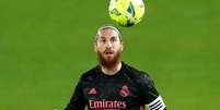 Sergio Ramos durante partida do Real Madrid contra o Elche pelo Campeonato Espanhol
30/12/2020 REUTERS/Juan Medina  Foto: Reuters