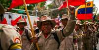 A Milícia Bolivariana é formada por civis partidários do governo socialista armados e treinados  Foto: Getty Images / BBC News Brasil