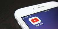 Aplicativo do YouTube   Foto: Hello I'm Nik/Unsplash / Tecnoblog