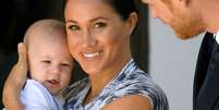 Príncipe Harry e Meghan, a duquesa de Sussex, com seu filho, Archie
25/09/2019 REUTERS/Toby Melville/File Photo  Foto: Reuters