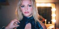 Disponível no Globoplay, o documentário 'Framing Britney Spears' explora o assédio midiático e a tutela sobre a cantora  Foto: FX / Reprodução / Estadão