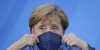 Chanceler alemã, Angela Merkel, durante reunião com governadores de Estados do país em Berlim
10/06/2021 Michael Kappeler/Pool via REUTERS  Foto: Reuters