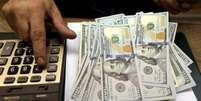 Dólar recua ante real à espera de Copom e Fed
20/03/2019
REUTERS/Mohamed Abd El Ghany  Foto: Reuters