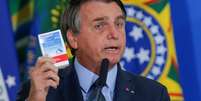 Por diversas vezes durante a pandemia, Bolsonaro incentivou o uso de medicamentos sem eficácia comprovada contra covid-19   Foto: Adriano Machado / Reuters