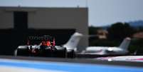 Max Verstappen foi o mais rápido do TL2 em Paul Ricard nesta sexta-feira   Foto: Rudy Carezzevoli/Getty Images/Red Bull Content Pool / Grande Prêmio