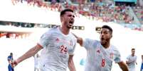 Aymeric Laporte (à esq.) comemora com Koke após marcar o segundo gol da vitória da Espanha sobre a Eslováquia
23/06/2021
Pool via REUTERS/Marcelo Del Pozo  Foto: Reuters