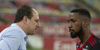 Rogério Ceni procura substituo de Gerson (Foto: Alecandre Vidal/Flamengo)  Foto: LANCE!