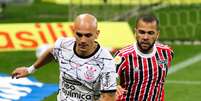 Em jogo morno, Corinthians e São Paulo empatam sem gols  Foto: Nelson Gariba / Gazeta Press