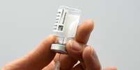 Dose da vacina da AstraZeneca contra a Covid-19
04/04/2021 REUTERS/Clodagh Kilcoyne  Foto: Reuters