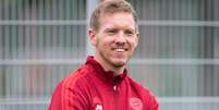 Feliz da vida com novo desafio, Julian Nagelsmann durante primeiro treino no Bayern  Foto: Sven Hoppe/Reuters