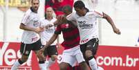 Paulinho ainda não sabe se vai voltar ao Corinthians Daniel Augusto Jr/Corinthians  Foto: Daniel Augusto Jr  / Corinthians