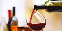 Simpatias com vinho para o amor!  Foto: Shutterstock / Alto Astral