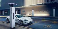 Custo de manutenção de carro elétrico pode ser até 10 vezes menor do que modelo a combustão  Foto: Porsche