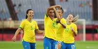 Marta comemora gol marcado contra a China na estreia da Seleção Brasileira na Olimpíada de Tóquio
21/07/2021 REUTERS/Molly Darlington  Foto: Reuters