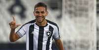 Marco Antônio fez o primeiro gol do Botafogo contra o CSA (Foto: Vítor Silva / Botafogo)  Foto: Lance!