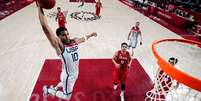 Jayson Tatum, dos EUA, na vitória sobre o Irã nesta quarta-feira nos Jogos Olímpicos Pool via Reuters/Charlie Niebergall  Foto: Charlie Niebergall / Pool via REUTERS 