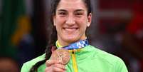 Mayra Aguiar mostra medalha de bronze conquistada no judô na Olimpíada de Tóquio
29/07/2021 REUTERS/Sergio Perez  Foto: Reuters