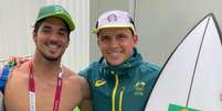 Gabriel Medina e Julian Wilson após os Jogos Olímpicos de Tóquio (Foto: Reprodução/Instagram)  Foto: Lance!