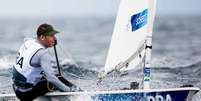 Robert Scheidt ficou na 9ª posição na regata das medalhas e em 8º lugar no geral (Foto: World Sailing)  Foto: LANCE!